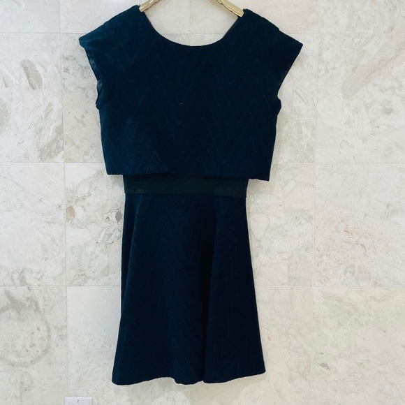 MAJE {S} Mini Dress Ravenna Chevron Illusion Night Blue NWT - Picture 3 of 6